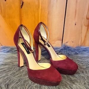 White House Black Market Burgundy Platform Heels with Ankle Strap Womens 8.5